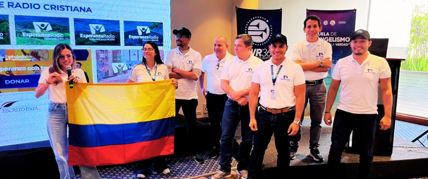 Cadena Esperanza Radio presenta su impacto en la campaña de AWR en Ecuador